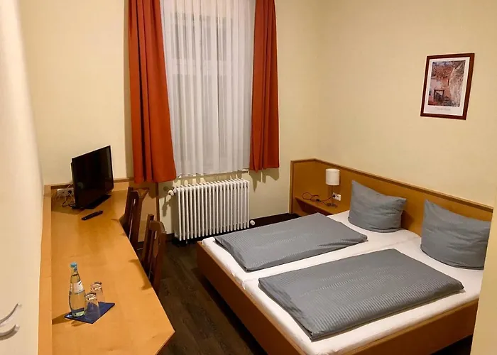 Muenchner Hofbraeu 3*